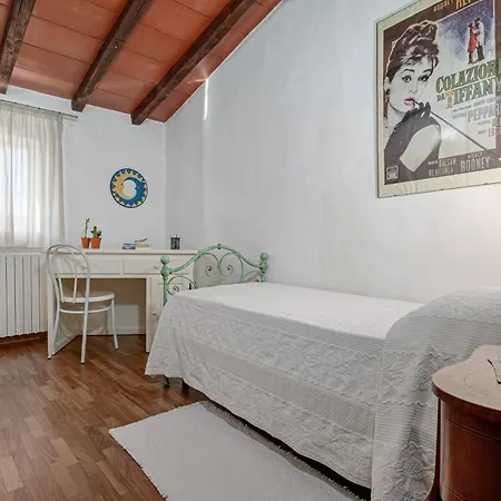 Affittacamere La Ro Ca- 3*